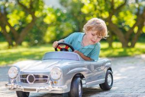 Vehículos infantiles, el primer contacto de los niños con vehículos