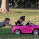 Autonomía de un coche infantil: trucos para su mantenimiento